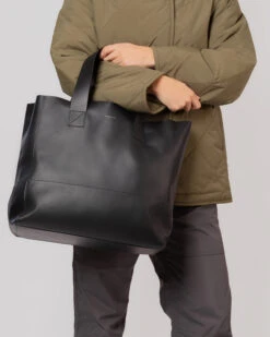 Sandqvist Iris Black -Nordic Style Deals Store 1951 ba72a50aba iris black sqa1150 original