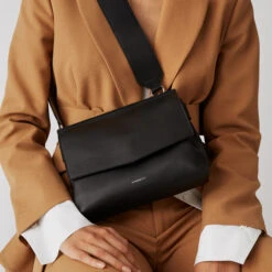 Sandqvist Signe Black -Nordic Style Deals Store 1954 58addf9b30 signe black sqa 1155 original