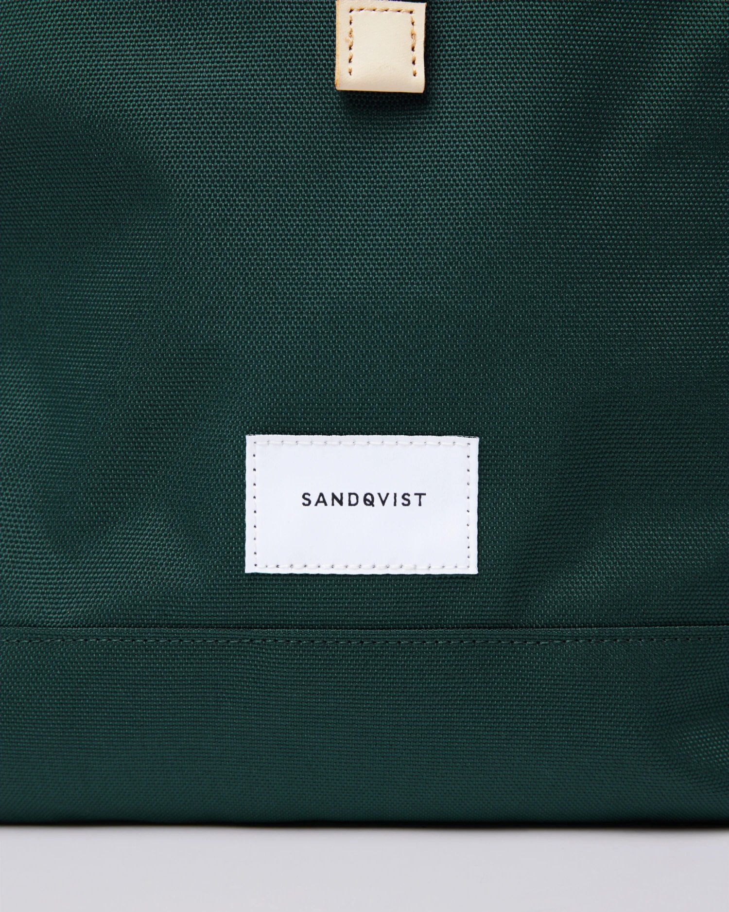 Sandqvist Bernt Dark Green With Natural Leather 2 Sandqvist Bernt Dark Green With Natural Leather - Image 2