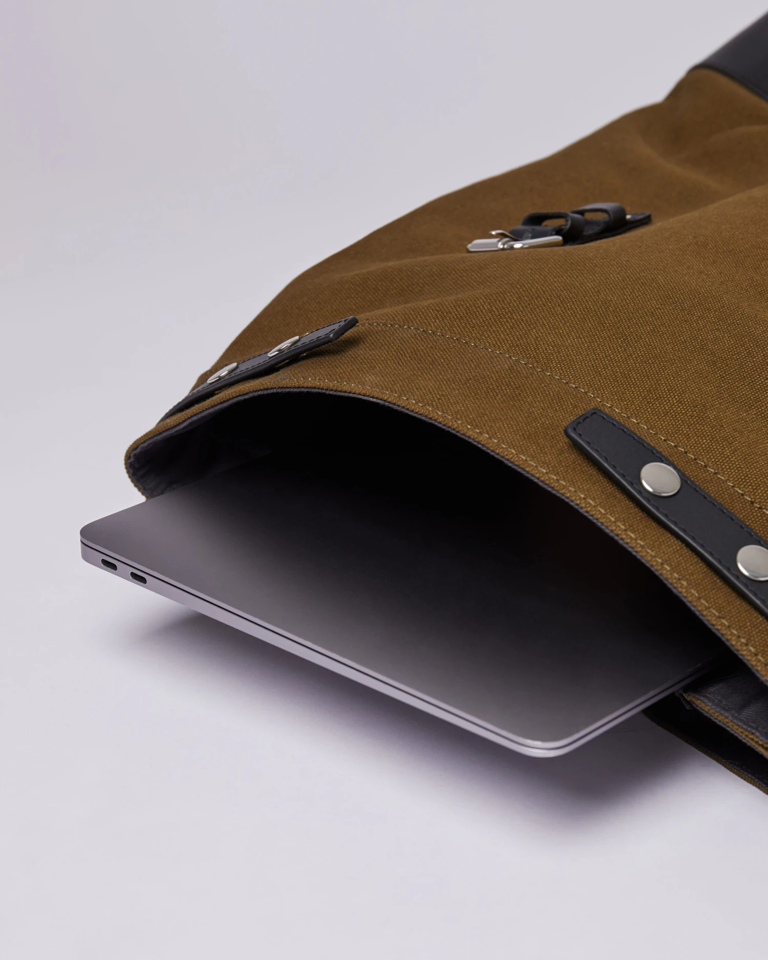 Sandqvist Hege Olive 4 Sandqvist Hege Olive - Image 4