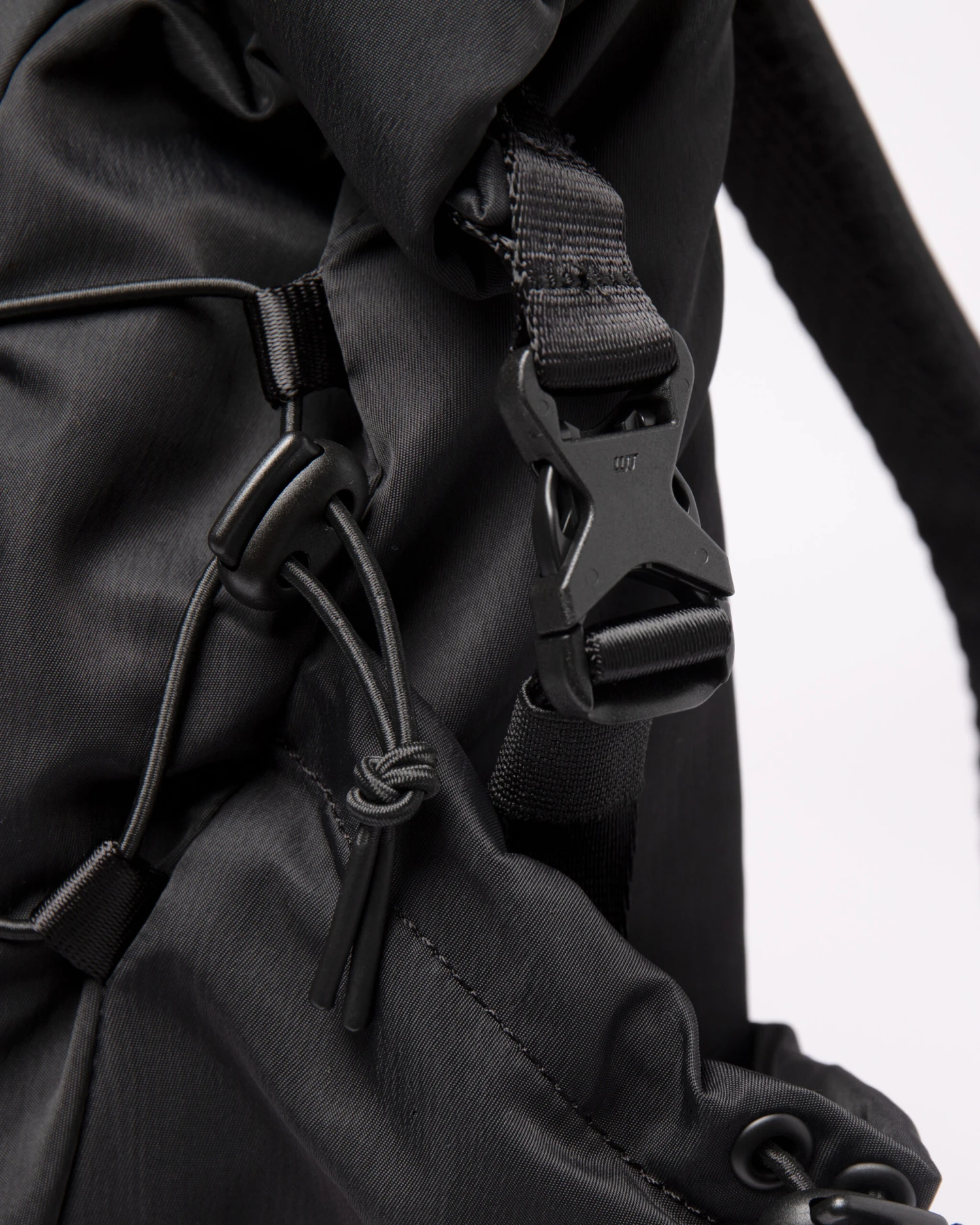 Sandqvist Louie Black 5 Sandqvist Louie Black - Image 5