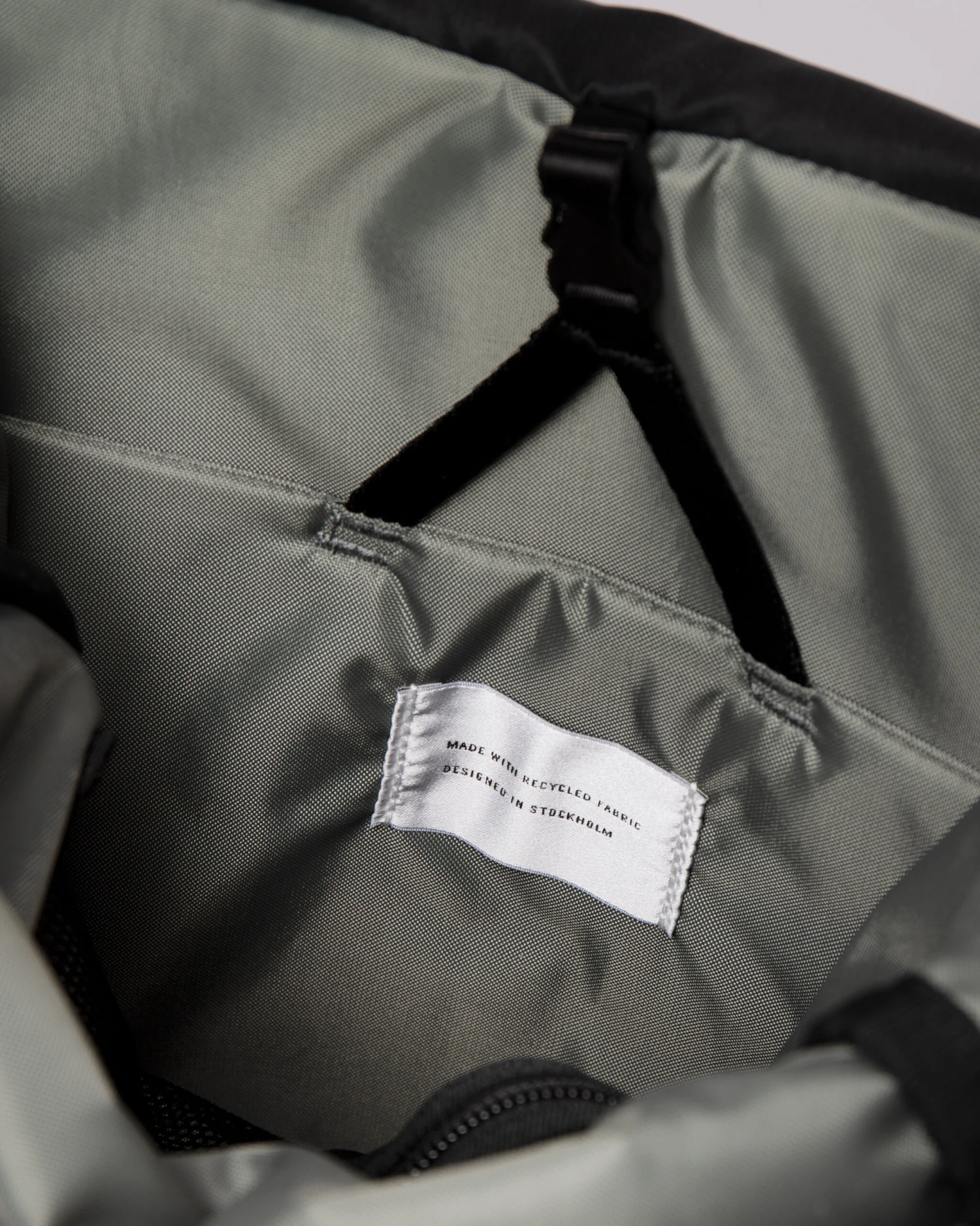 Sandqvist Louie Black 6 Sandqvist Louie Black - Image 6