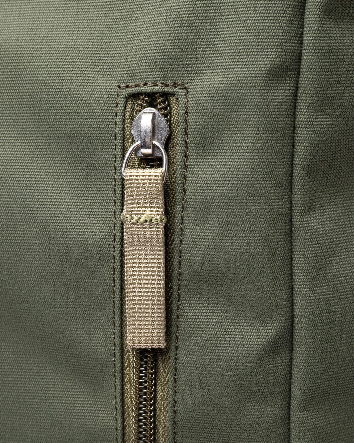 Sandqvist Dante Vegan Clover Green 5 Sandqvist Dante Vegan Clover Green - Image 5