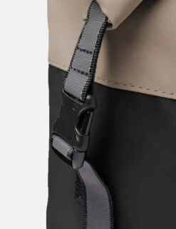 Nordic Style Deals Store -Nordic Style Deals Store Sandqvist Konrad Rolltop Backpack Multi Beige 20230913142710 1