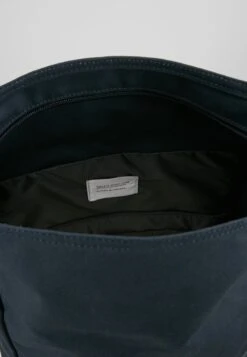 Sandqvist Dante - Rucksack - Blue -Nordic Style Deals Store a433f7d8fe92487c839ea12cac8a433e