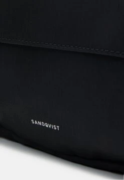 Sandqvist Everyday Washbag Unisex - Wash Bag - Black -Nordic Style Deals Store d880967f69594c0d933c27d5e4c5c3af