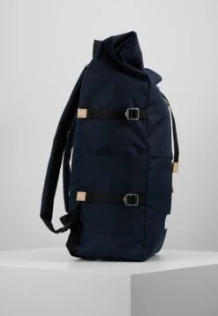Sandqvist Bernt - Rucksack - Navy -Nordic Style Deals Store e50e6fc9cfbe408cb1369358508a4007