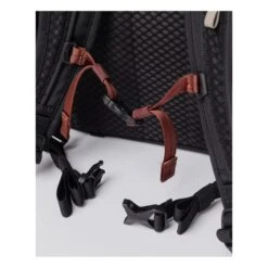 Sandqvist Ridge Hike Backpack | Black -Nordic Style Deals Store unnamed file 125