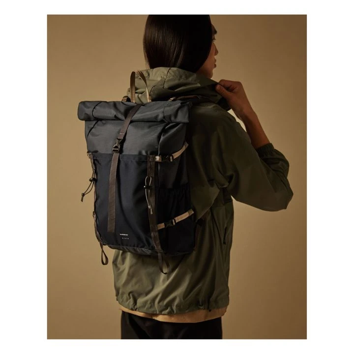 Sandqvist Forest Hike Backpack | Navy Blue 2 Sandqvist Forest Hike Backpack | Navy Blue - Image 2